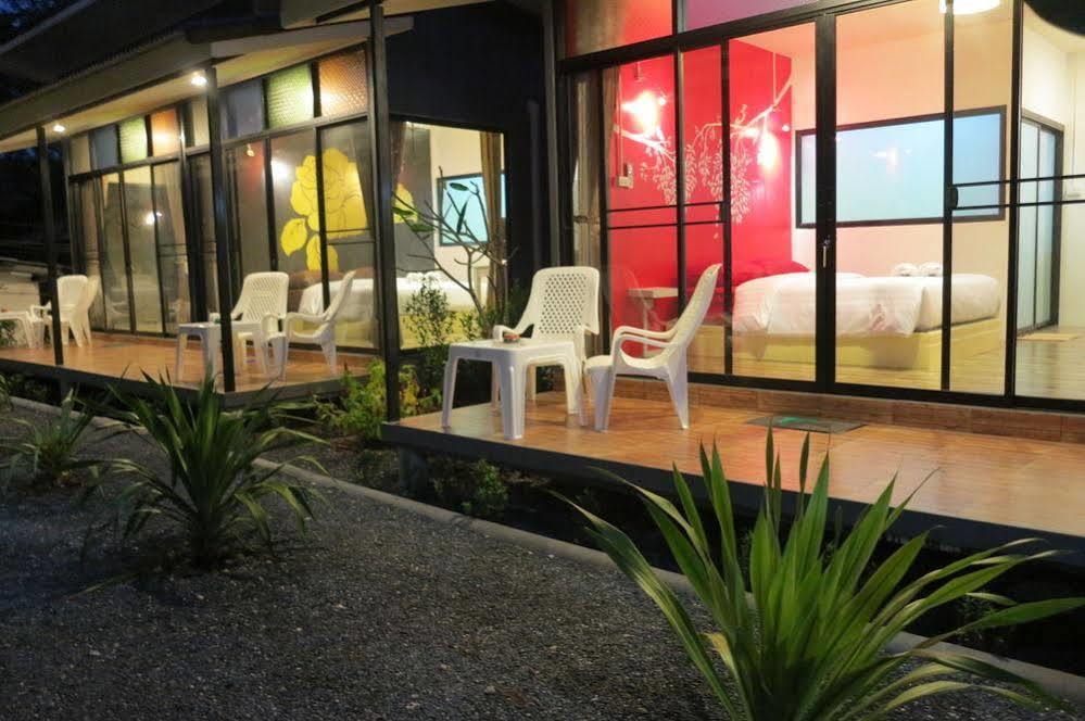 Smile Place Ko Lanta Екстериор снимка